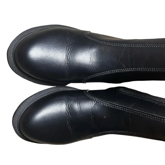 DR. MARTENS Black Vegan Flora Chelsea Slip On Boots Women’s Size 5